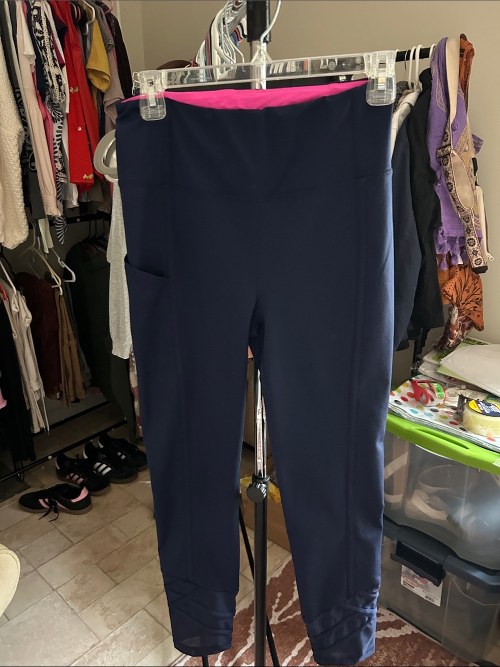 Lilly Pulitzer Navy Cropped Leggings with Pink Waistband